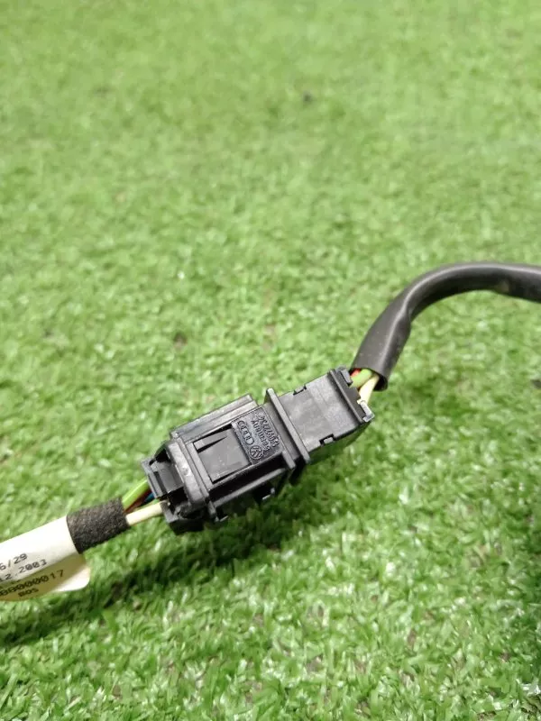 Моторчик шторки двери