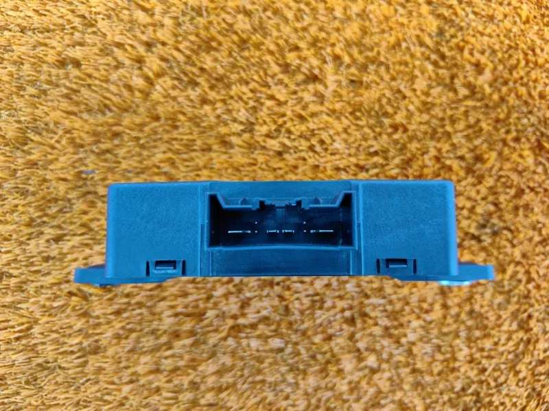 Преобразователь напряжения