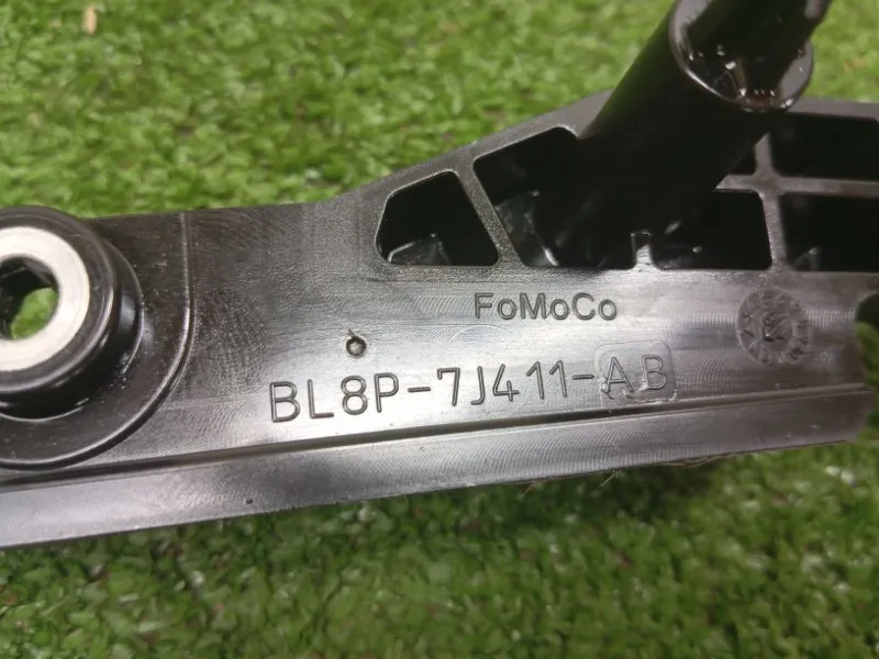 Успокоитель цепи ГРМ