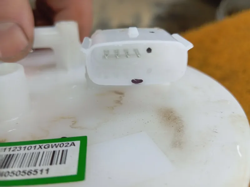 Бензонасос