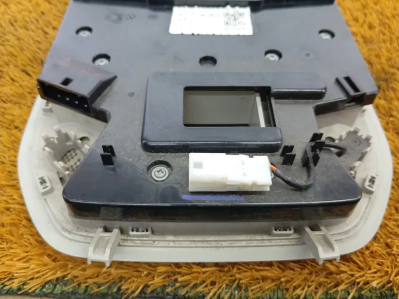 Плафон салона