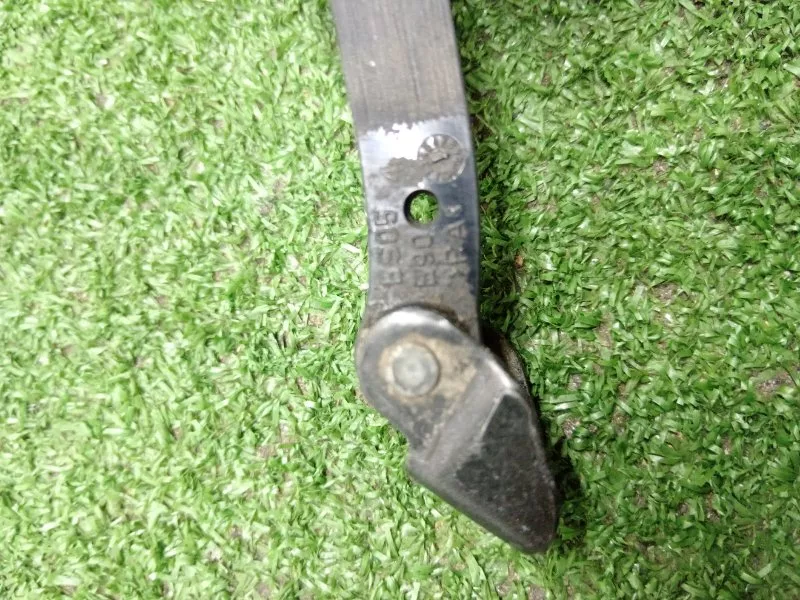 Ограничитель двери