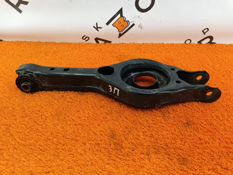 Рычаг подвески