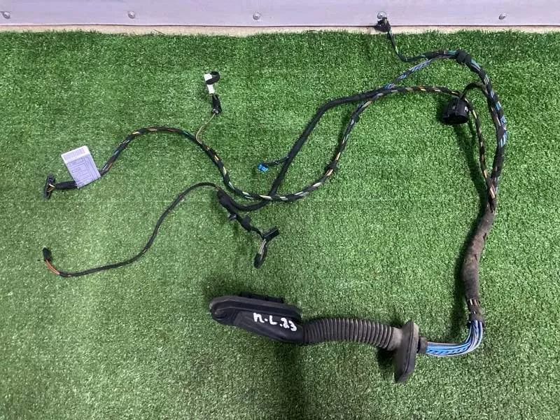 Проводка двери BMW 3-Series 2005 61129186571 E90, передняя левая