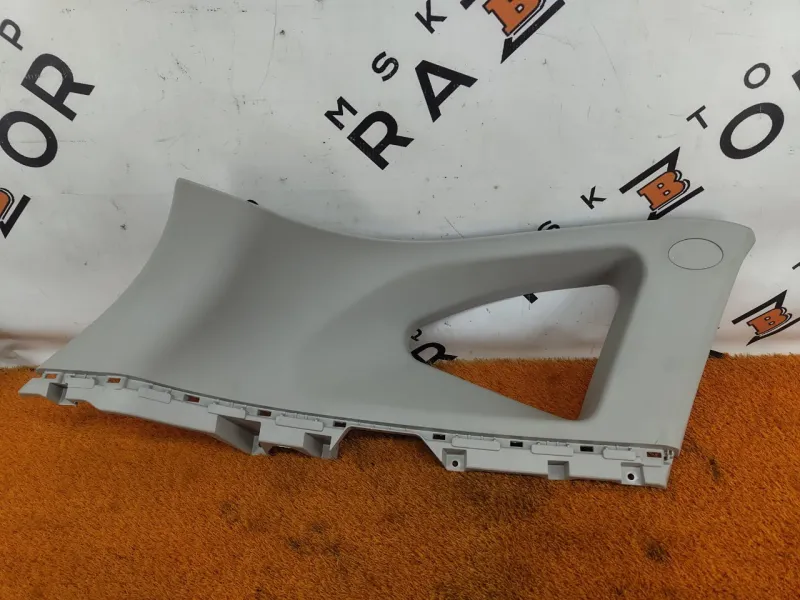 Накладка на стойку кузова