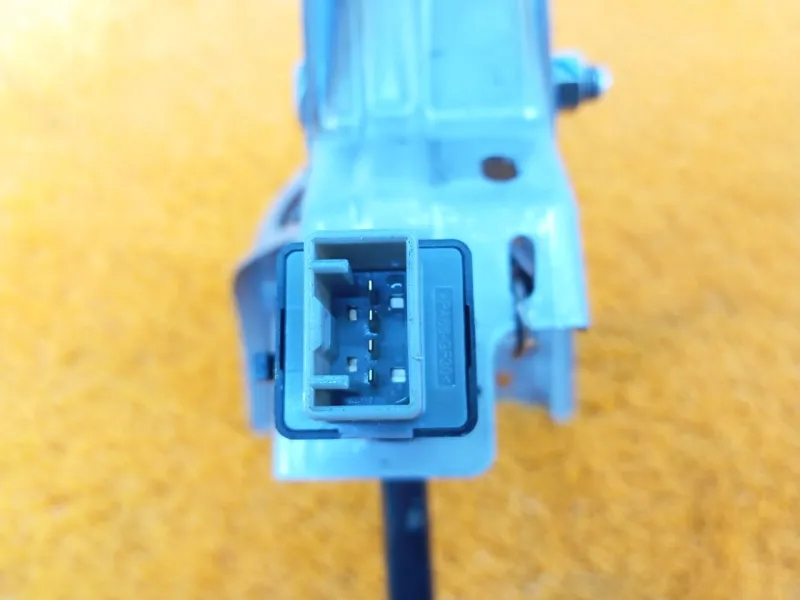 Педаль тормоза