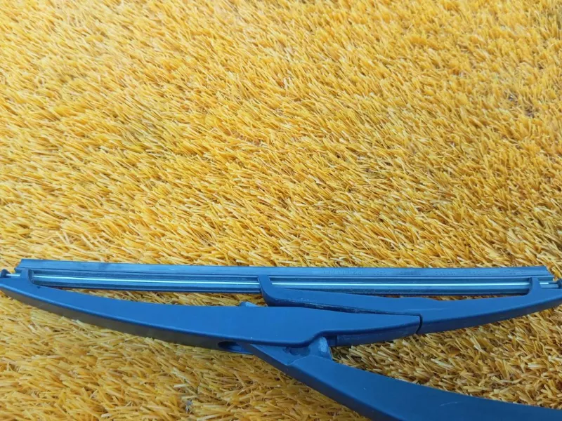 Поводок стеклоочистителя багажника Chery Tiggo 4 PRO 2023 608000105AA SQRE4G15C