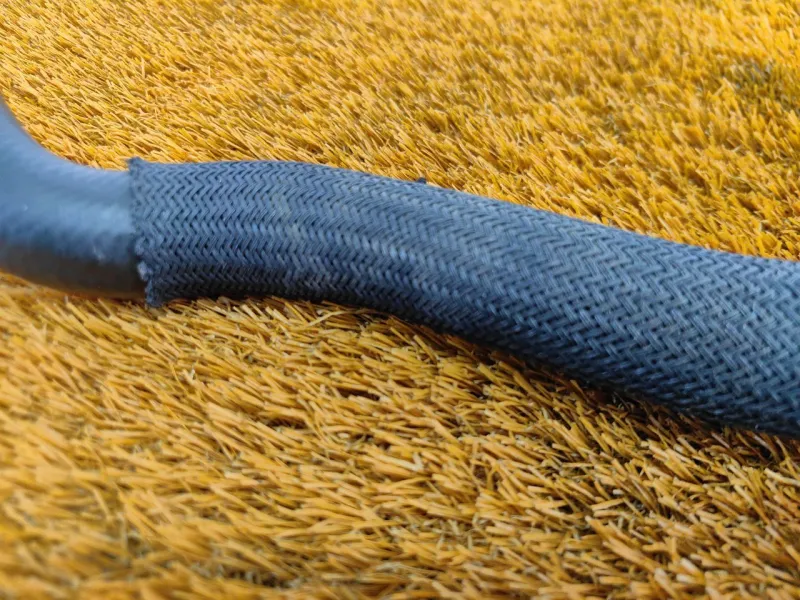 Патрубок радиатора