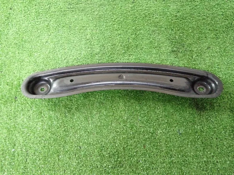 Крепление глушителя