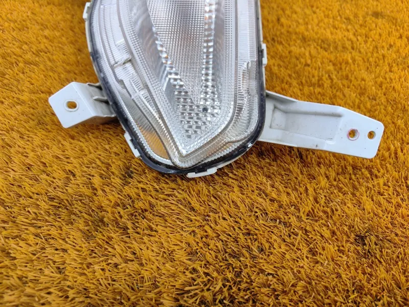 Повторитель поворота в бампер