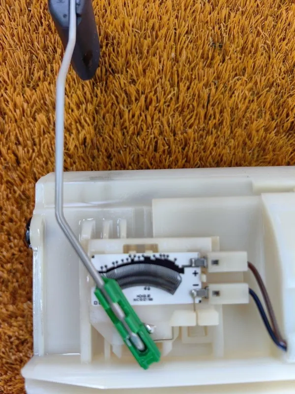 Бензонасос