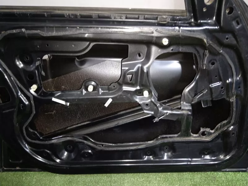 Дверь BMW 3-Series 2007 41007203643 E90, передняя левая