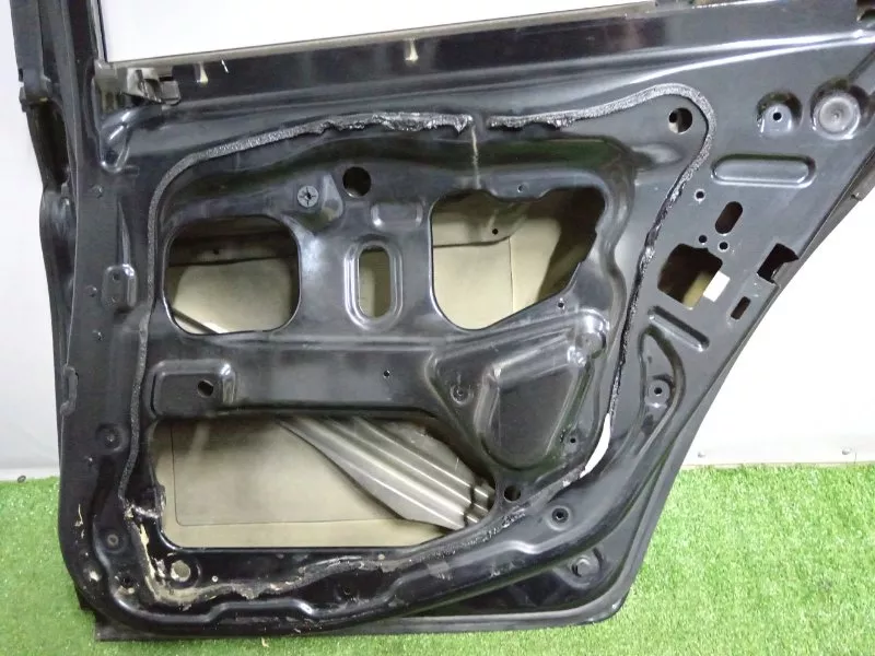 Дверь BMW 5-Series 2010 41007206114 F10, задняя правая