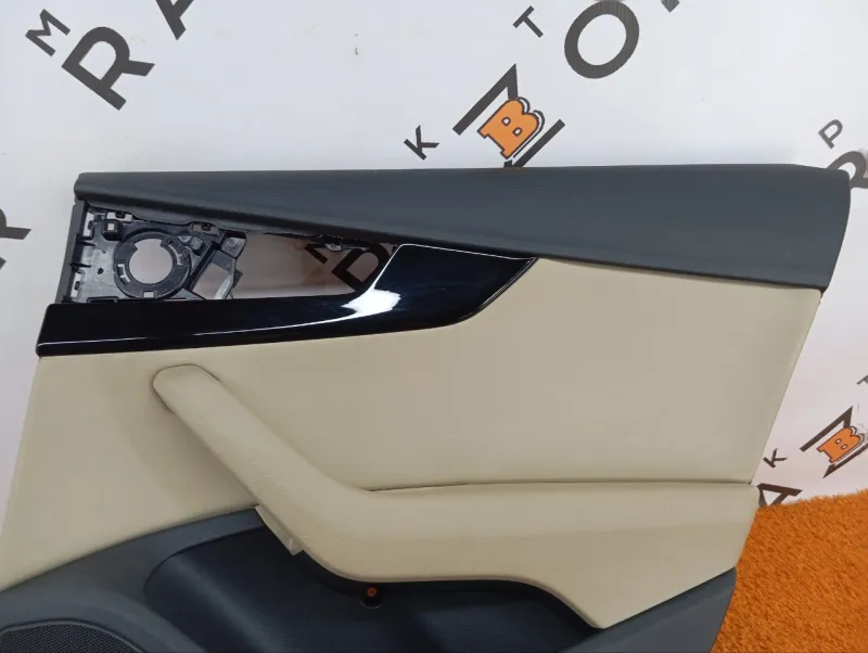 Обшивка двери