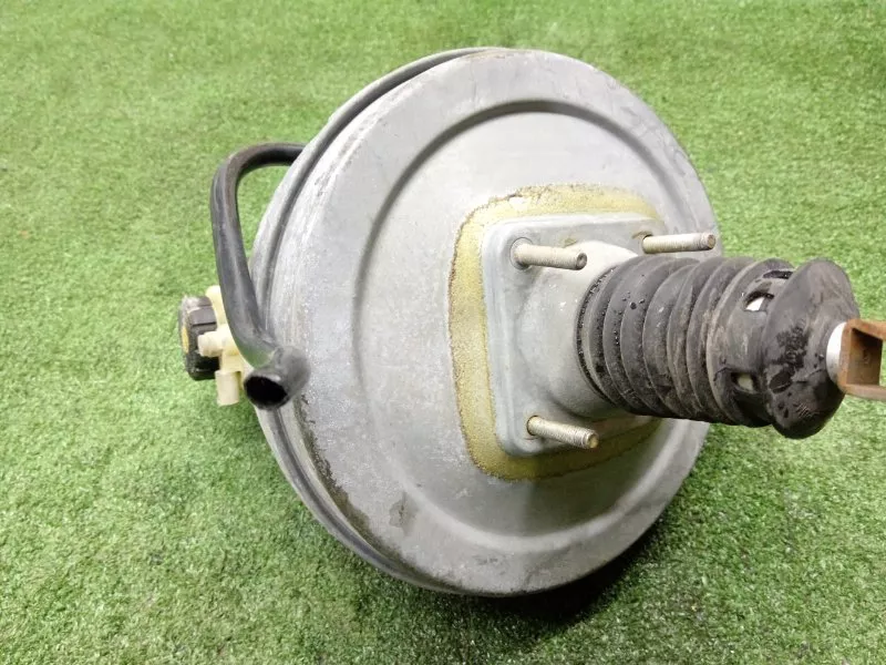 Главный тормозной цилиндр