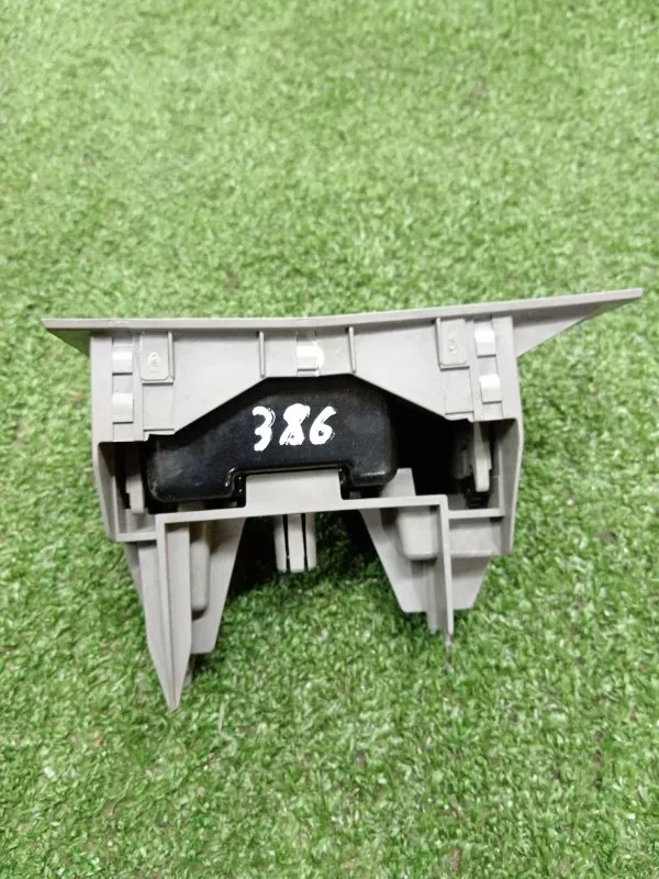 Пепельница