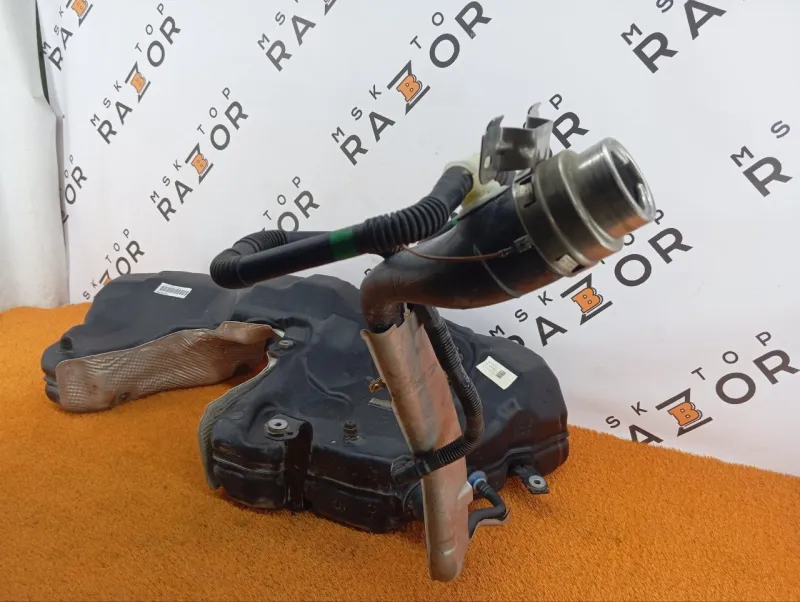 Бак топливный