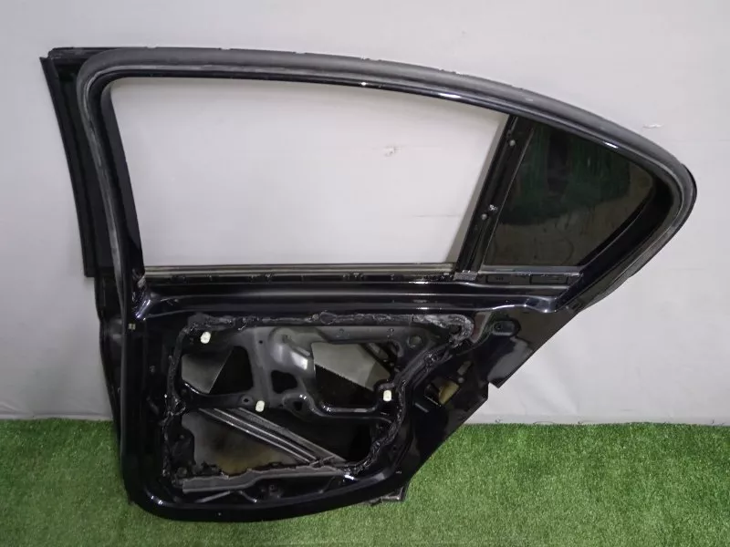 Дверь BMW 3-Series 2007 41007203648 E90, задняя правая
