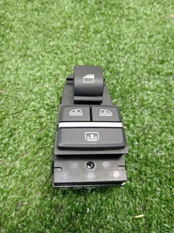 Блок управления стеклоподъемниками