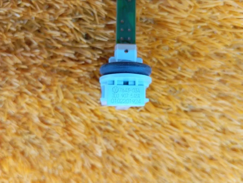 Датчик температуры воздуха в салоне