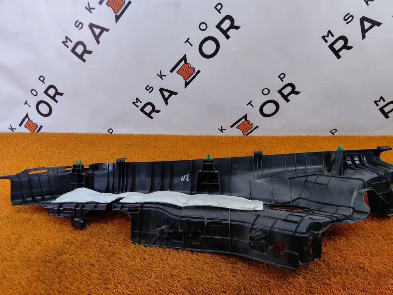 Обшивка стойки