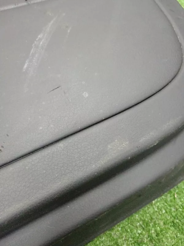 Обшивка двери Audi A4 2005 8E1867106В B6, передняя правая