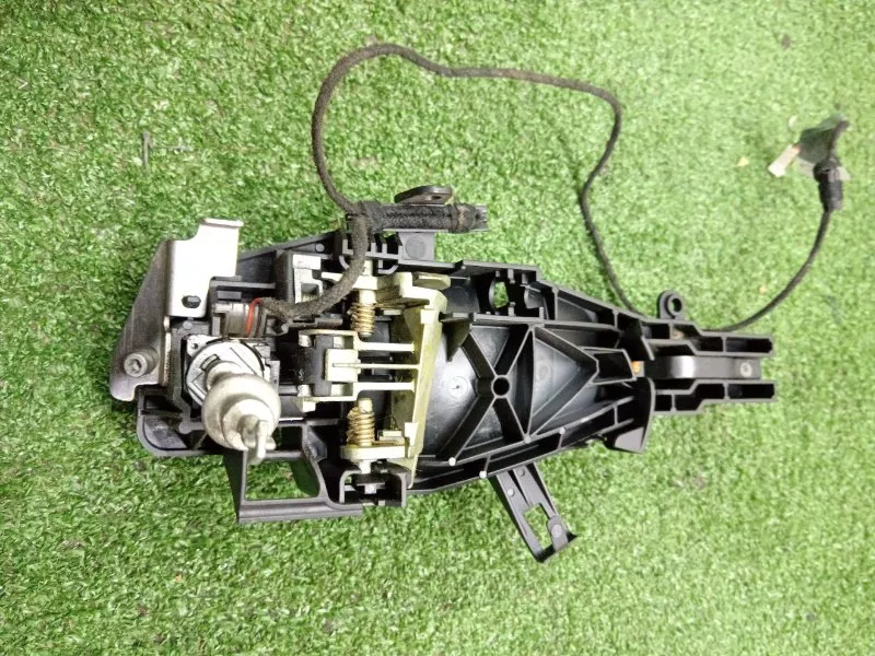 Ручка двери наружняя