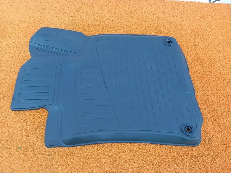 Коврики салона