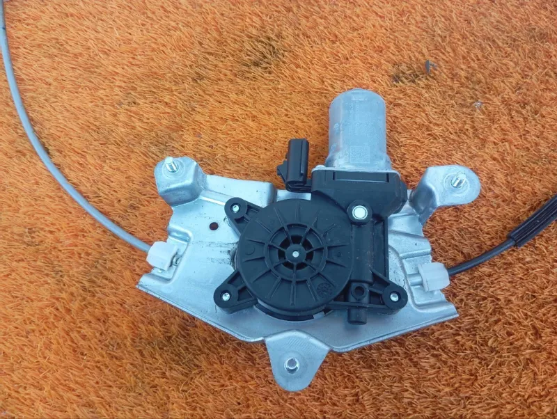 Стеклоподъемник