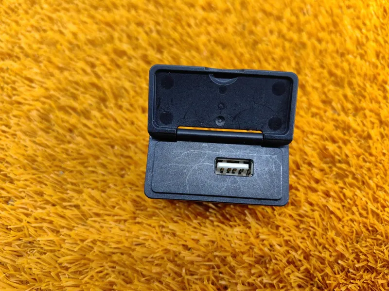 Разъем USB