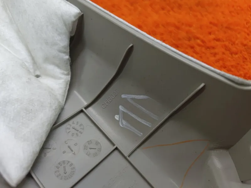 Накладка на стойку кузова