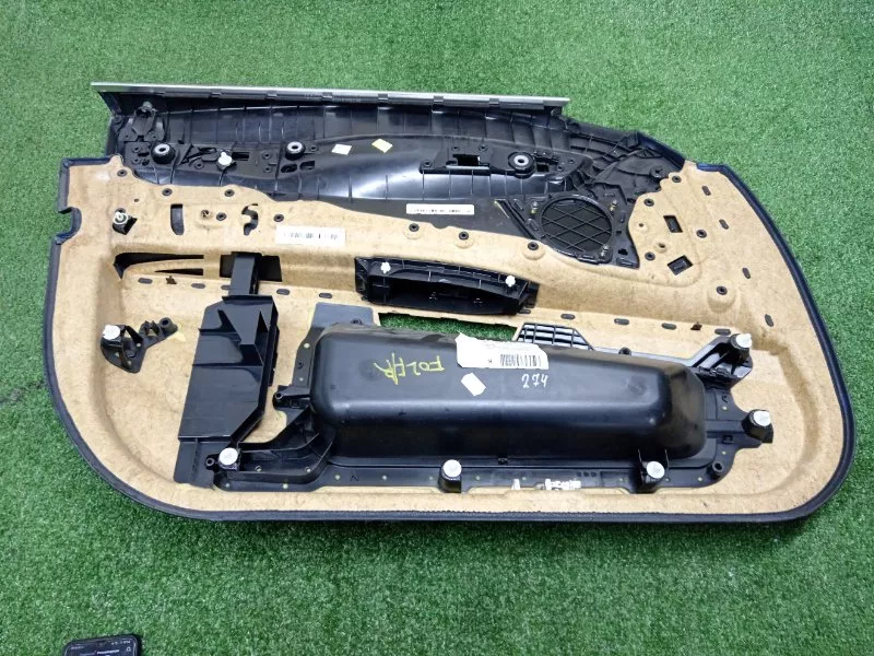 Обшивка двери BMW 7-Series 2010 51419160802 F02, передняя правая