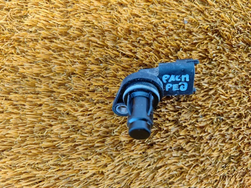 Датчик положения распредвала