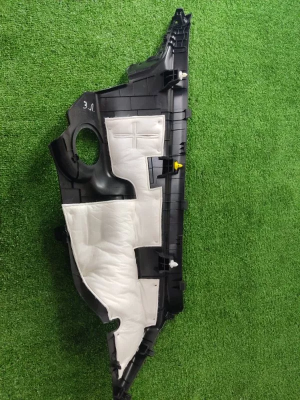 Обшивка багажника