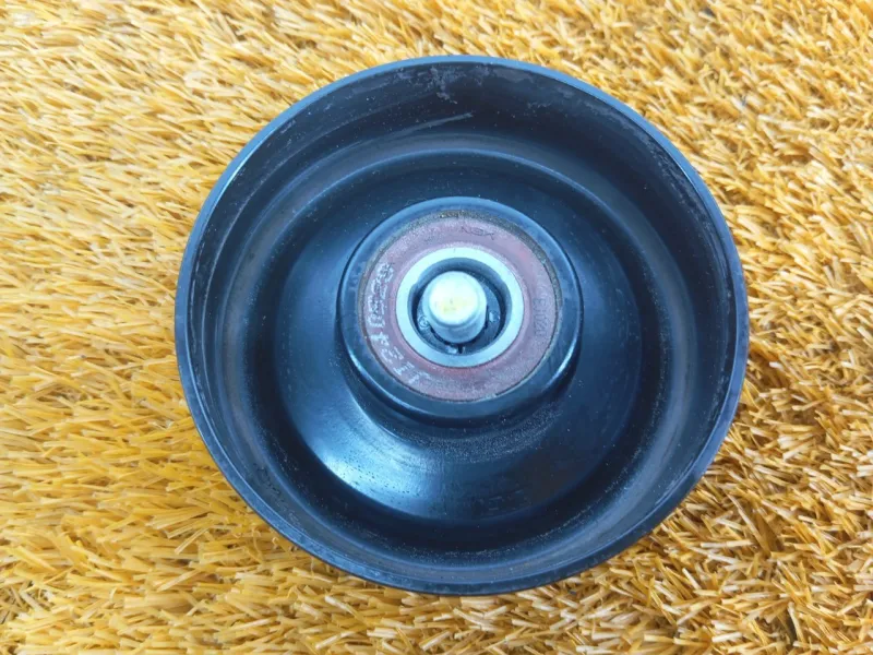 Натяжитель приводного ремня