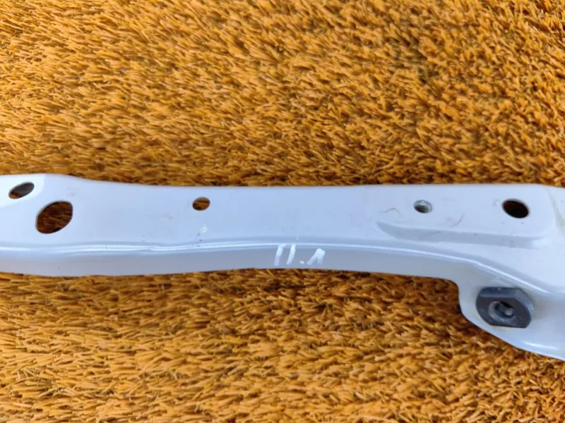 Крепление фары