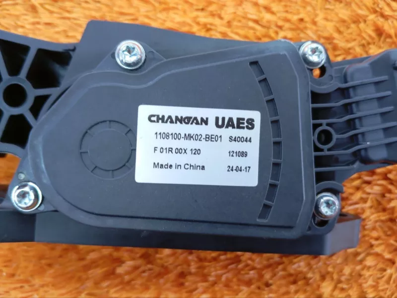 Педаль газа Changan CS55 Plus 2024 1108100MK02BE01 JL473ZQ7