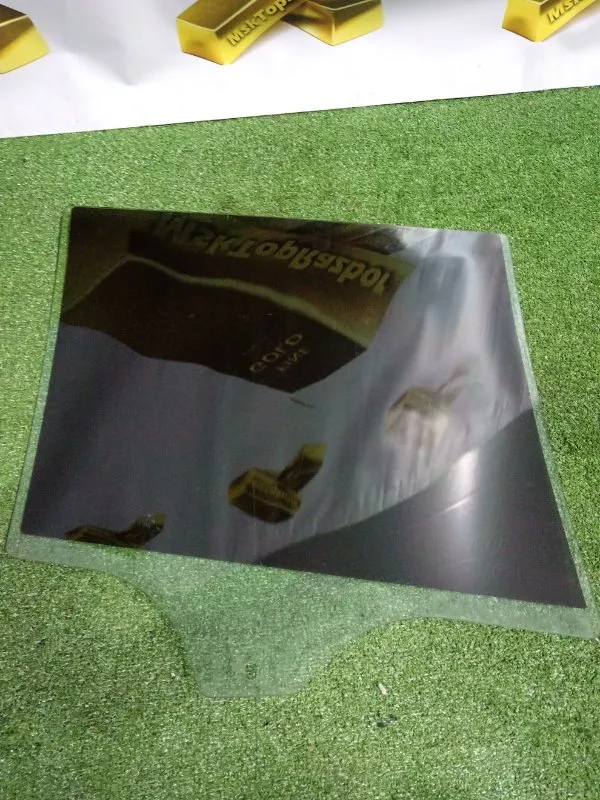 Стекло двери BMW X5 2007 51357137023 E70, заднее левое