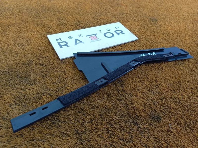 Молдинг двери