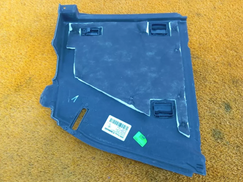 Обшивка багажника