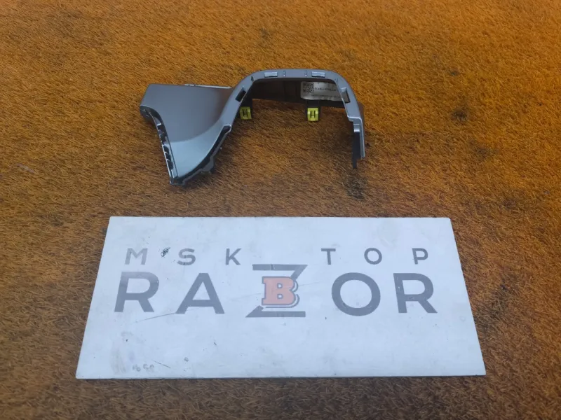 Декоративная накладка торпедо