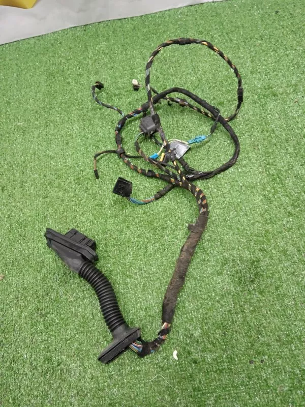 Проводка двери