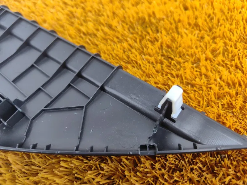 Накладка на торпедо