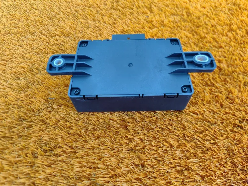 Преобразователь напряжения