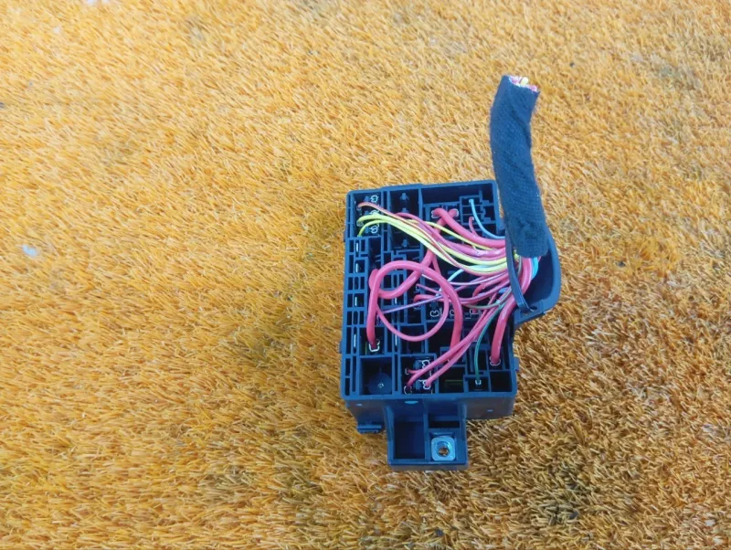 Блок предохранителей