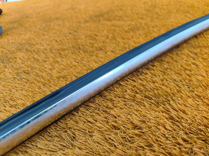 Молдинг стекла