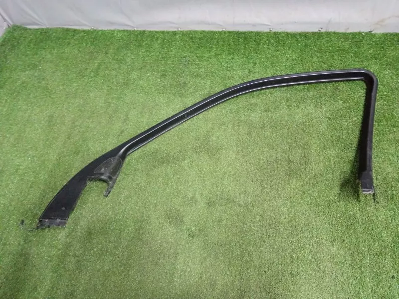 Обшивка рамы окна