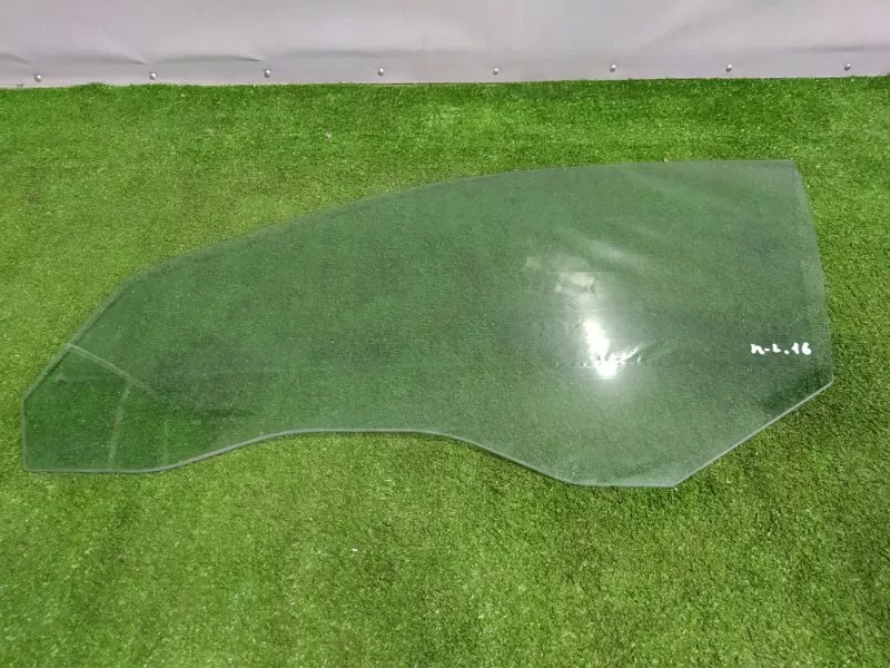 Стекло двери BMW 5-Series 2008 51337110633 E60, переднее левое