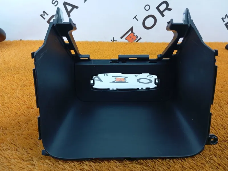 Накладка центральной консоли