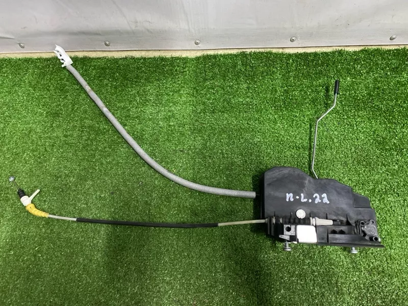 Замок двери BMW 5-Series 2010 51217229457 F10, передний левый